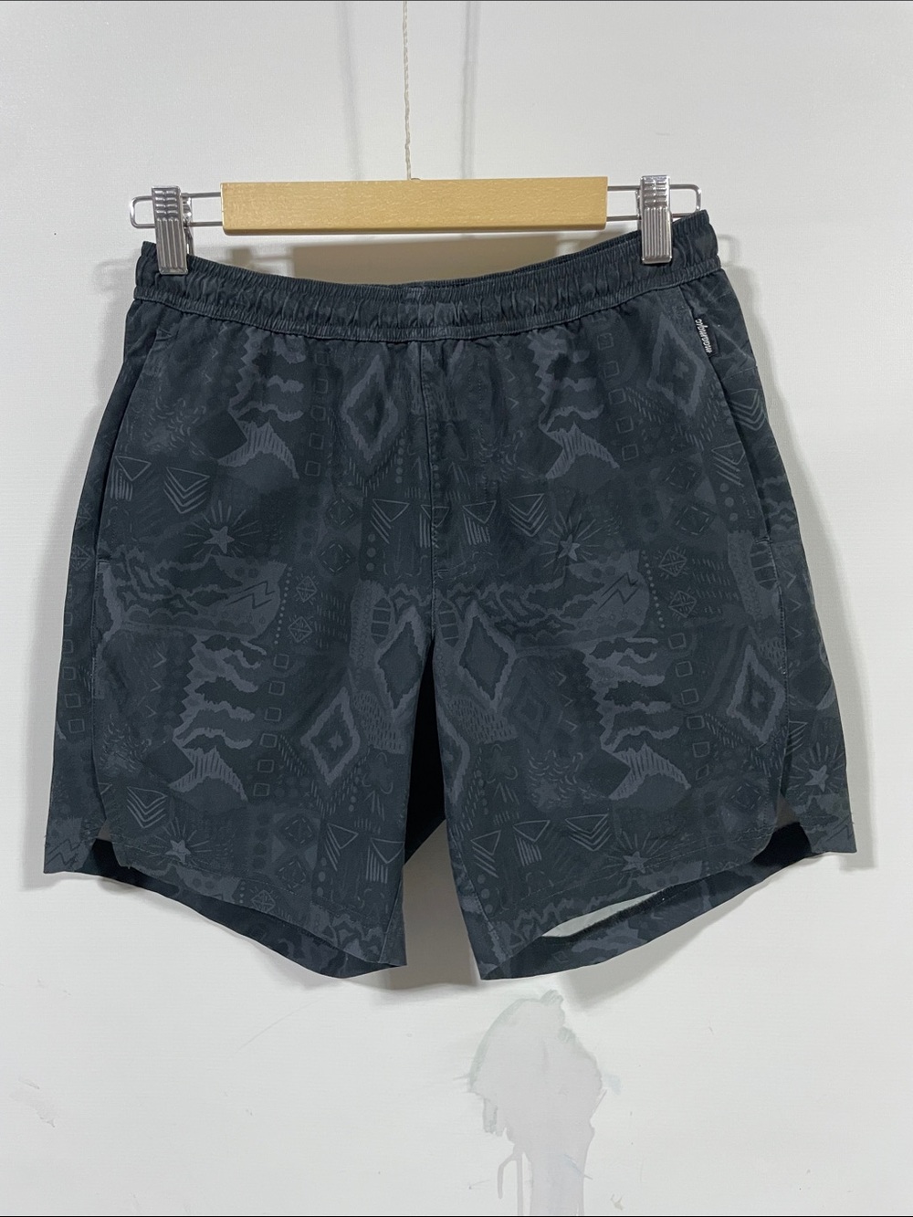 Maamgic Men's Black Athletic Shorts with Elastic Waist